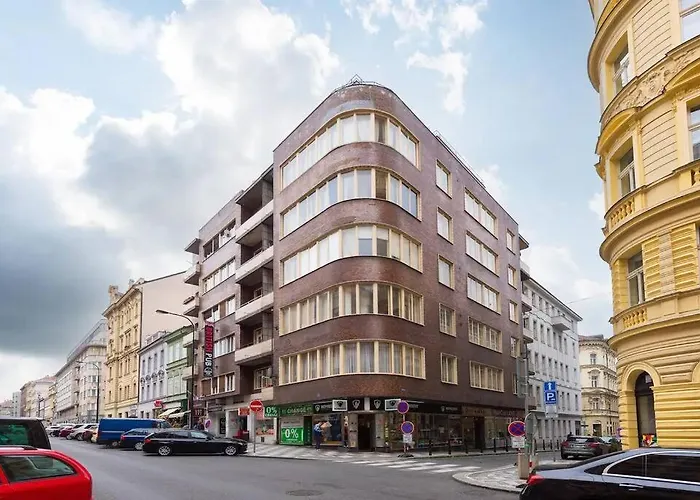 Cozy In The Centre W/balcony * Prag